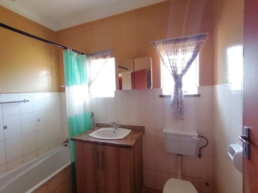 3 Bedroom Property for Sale in Stilfontein Ext 4 North West